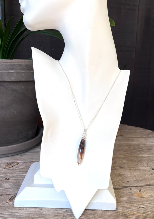 Sterling and Agate Pendant on 18” Sterling Box Link Chain