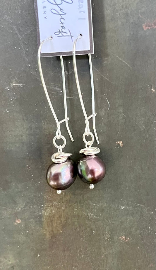 Freshwater Black Pearl Earring - Long