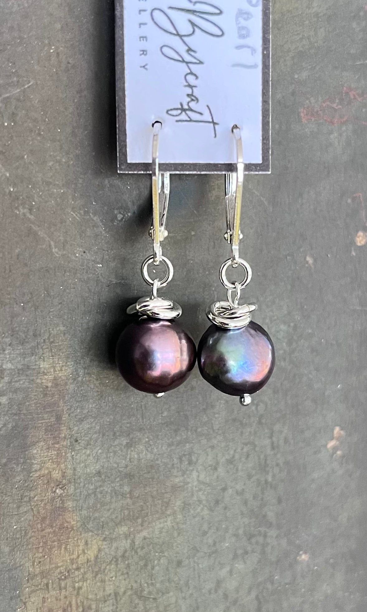 Freshwater Pearl Earrings - Black - Short